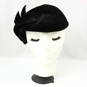 Vintage Merrimac Peachbloom Velour Velvet Felt Beaded Calot Hat Cap w Bow 1950s